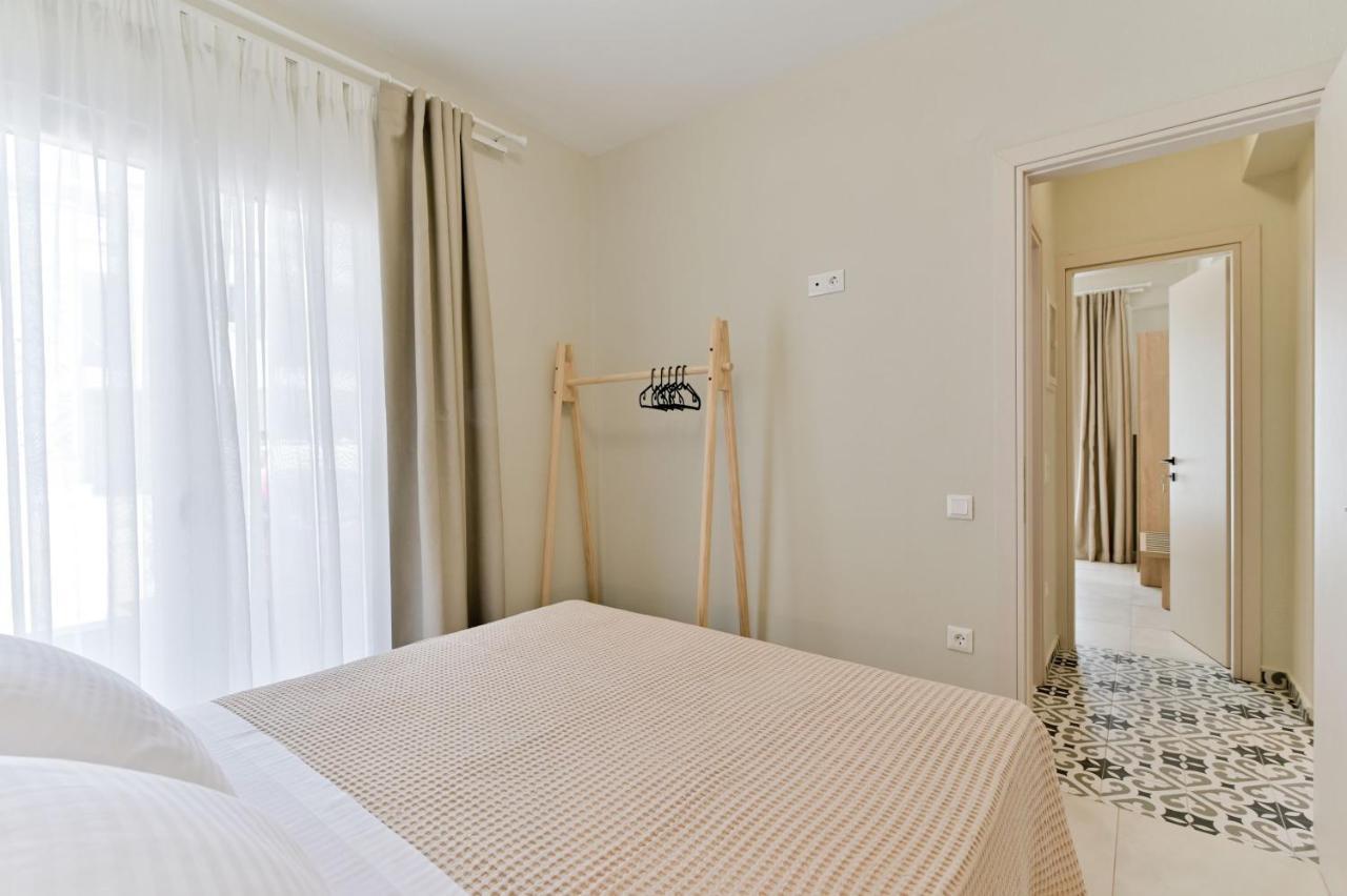 Kasta Family Apartments นิกิติ ภายนอก รูปภาพ